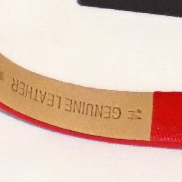 New $295 Tag Akribos XXIV Watch Swarovski Crystal Bezel, MOP Dial AK1093 Red - Picture 11 of 13